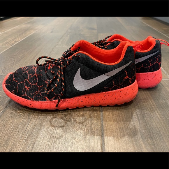 Kids Nike Roshe sneakers - Picture 2 of 5